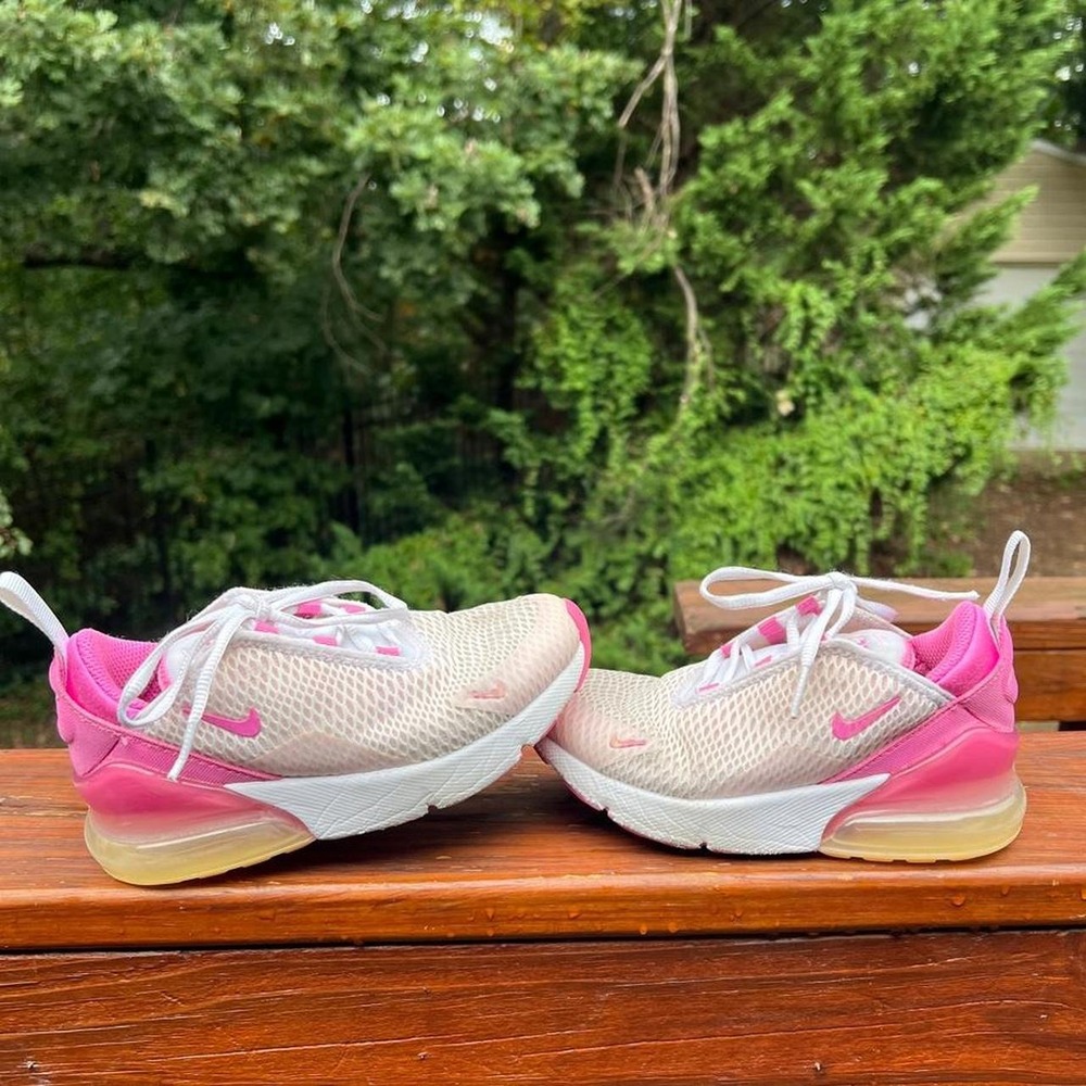 Nike Air Max 270 Youth 12 Girls White Pink Running Play School Outdoor Sneakers
